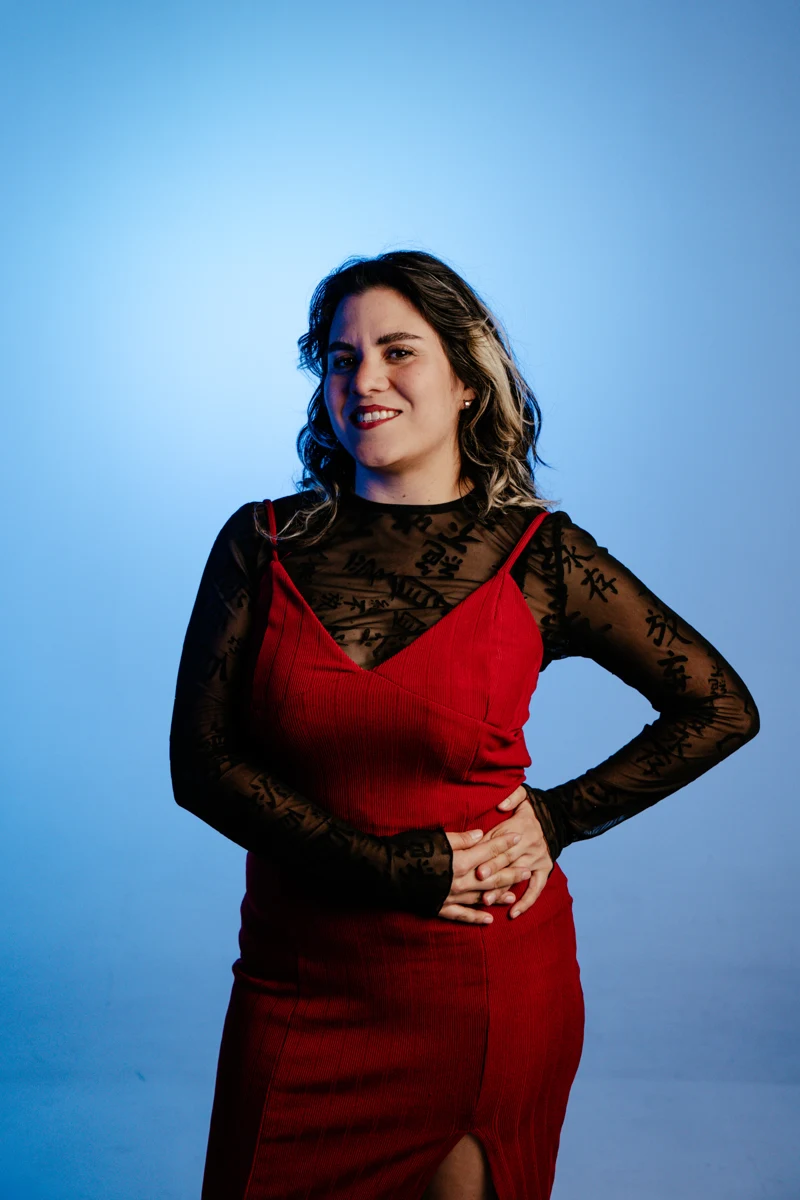 Tania, profesora de canto, teclado y ensamble.